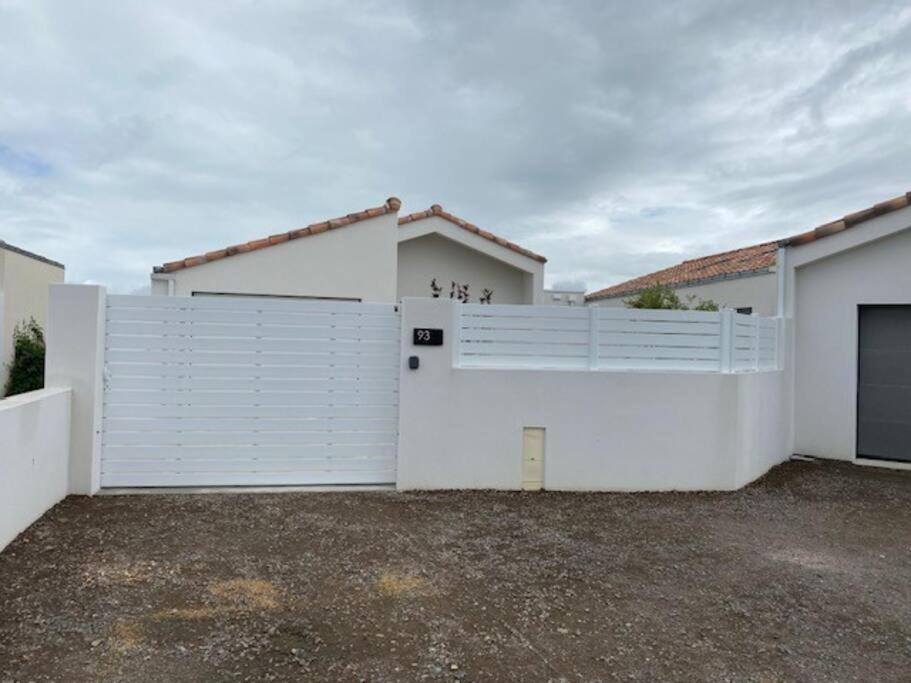 Maison Neuve Zone Coulee Verte Menant A L'Ocean Saint-Gilles-Croix-de-Vie Exteriér fotografie